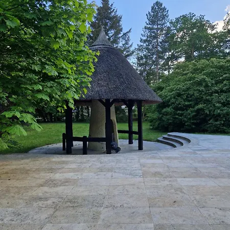 La Chaumiere Du Lys *